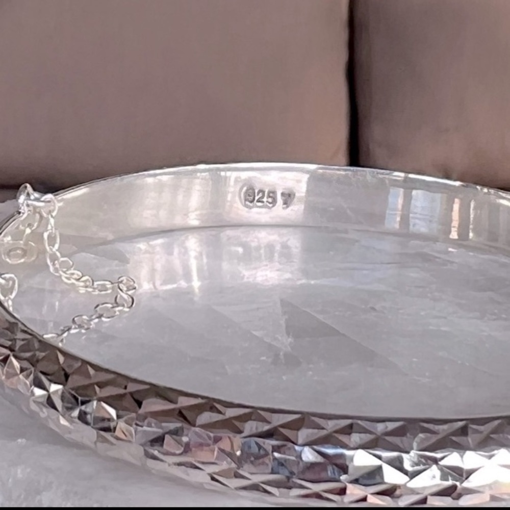 Sterling Silver Diamond Cut Bangle Bracelet - Picture 13 of 14
